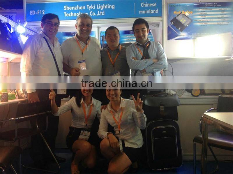 150w metal halide led replacement CE, RoHS, UL Certificated E26/E27/E39/E40 led corn light with 5 years warranty