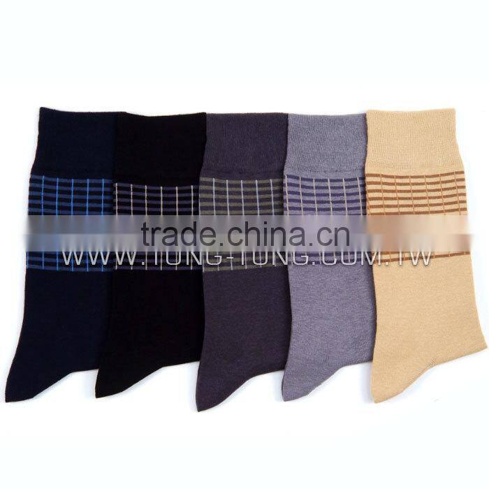 2083 Taiwan Factory Men Checked Dress Socks