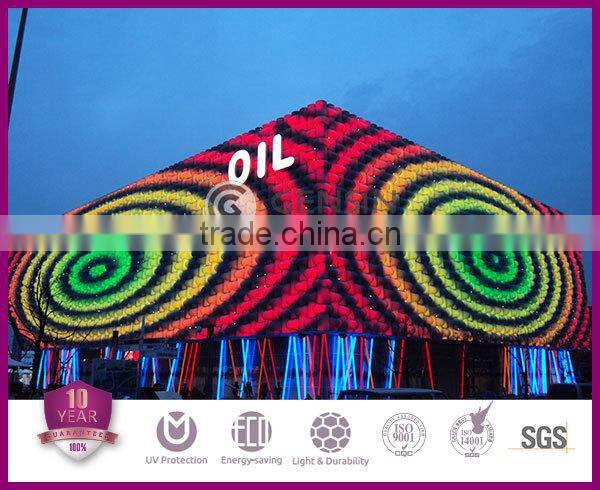 Light diffusion polycarbonate sheet with good light transmission