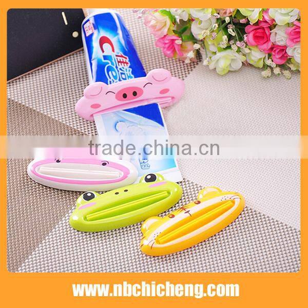 Animal Shaped Batherrom Tooth Brush Holder and Toothpaste Dispenser