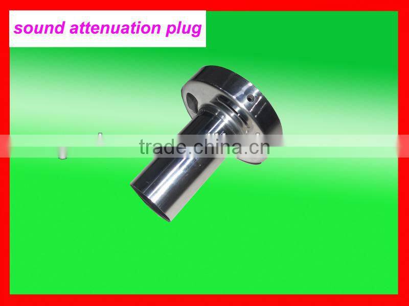 sound attenuation plug for muffler