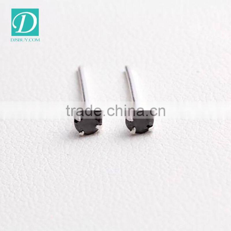 Simple Design Fashion Silver Earring For Women