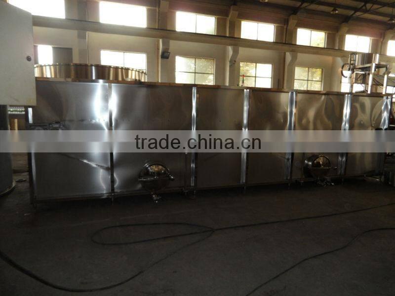 Automatic spraying sterilizing and cooling tunnel