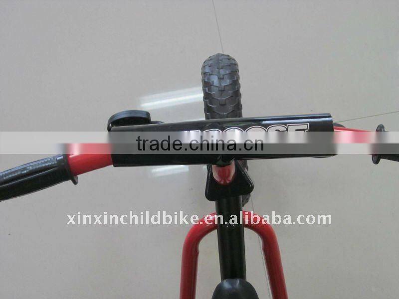 B2-5,2012 fashion design, good quality,the foot children tricycle