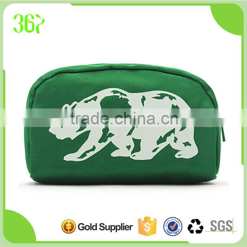 Top Quality Animal Logo Cheap Travel Polyester Clutch Mini Toilet Bag