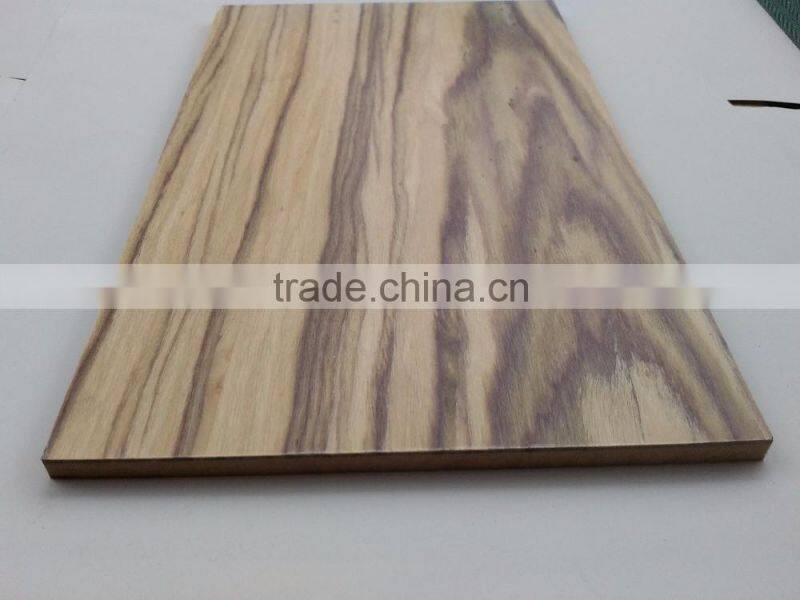 UV coated Fancy plywood (EV Ebony)