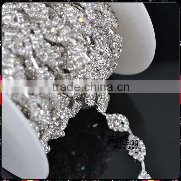 Feilang unique design hot sale 2014 eyes shape rhinestone cup chain