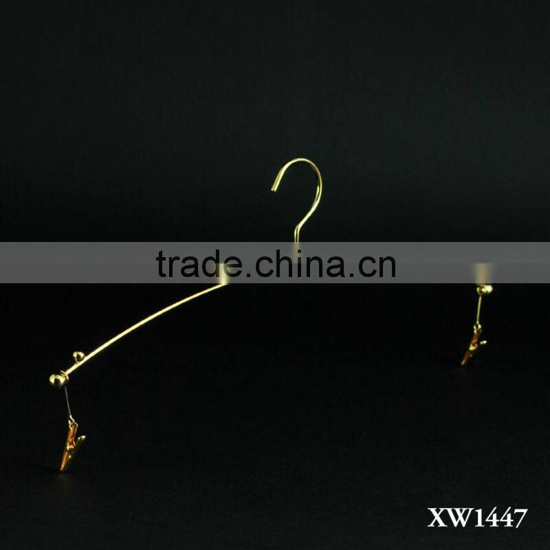 Japanese Metallic Golden Lingerie Hanger with Clips for Luxury Sports Wear
