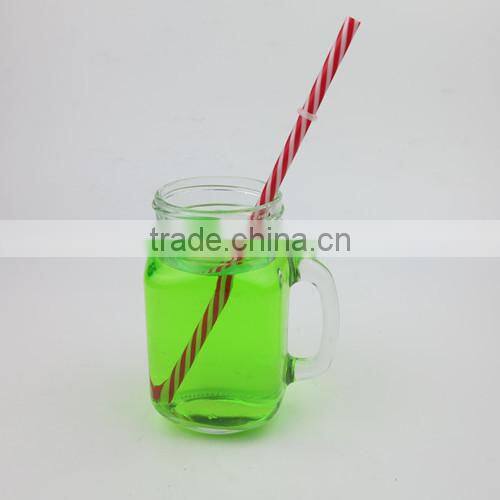 16oz Clear Glass Mason Jar with Silver Lid and Straws