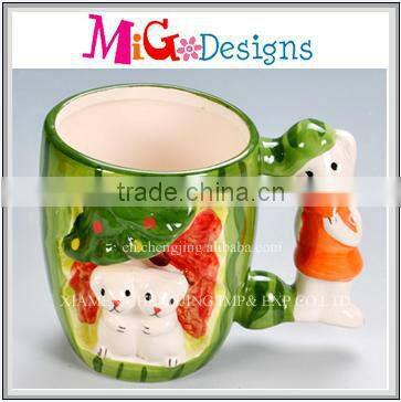 popular gifts embossed logo ceramic mug OEM custom welcome