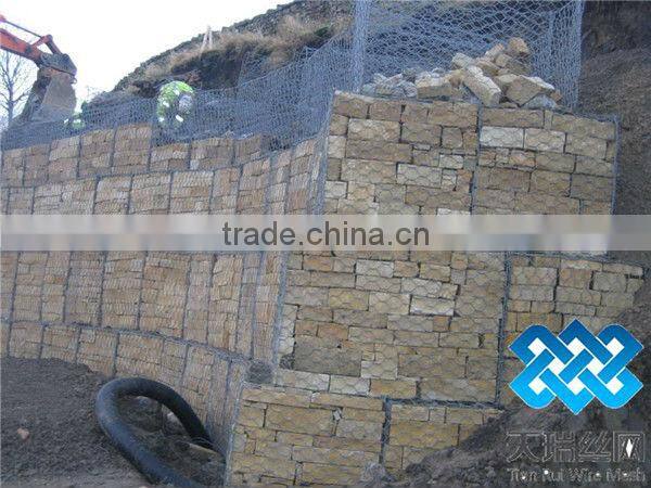 Hexagonal chicken wire mesh/ hexagonal wire netting/ Hexagonal wire mesh