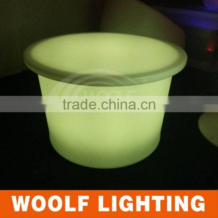 Glowing New Design Barrel-shape LED Cocktail Table LED Bar Table for Party Events and Bar with CE and Rohs Cert