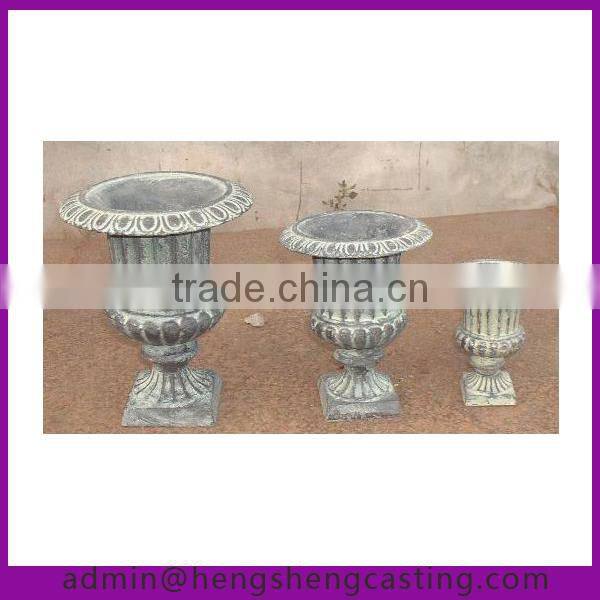 garden cast iron antique brass urn