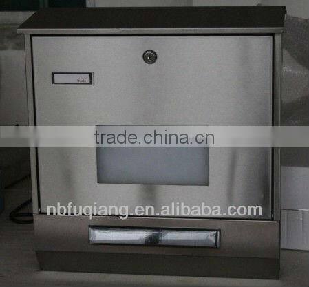 Classic Metal Household Mailbox with Lock