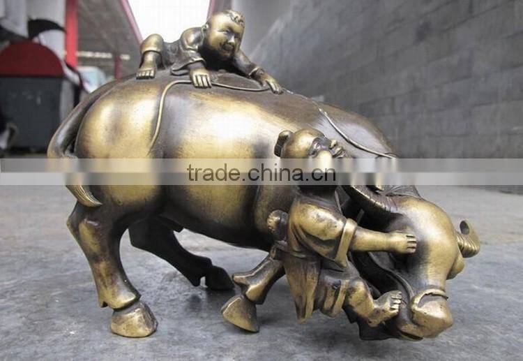 Chinese style sculpture garden bronze statue bull with children playing