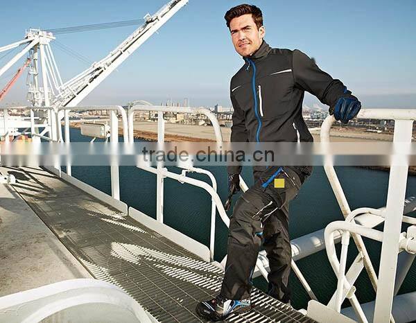 New design workwear softshell jacket for man
