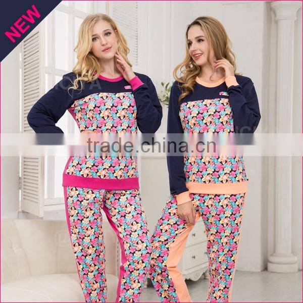 Fancy design couple pajamas with flower printing winter wholesale pajamas set OEM