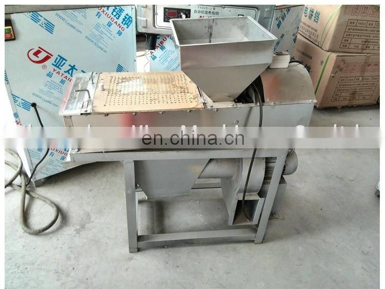 Wet way peanut groundnut red skin peeling machine, peanut peeler machine for sale