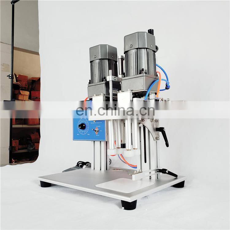 Semi Automatic Plastic Bottle Screw Capping Machine For Pharmaceutical