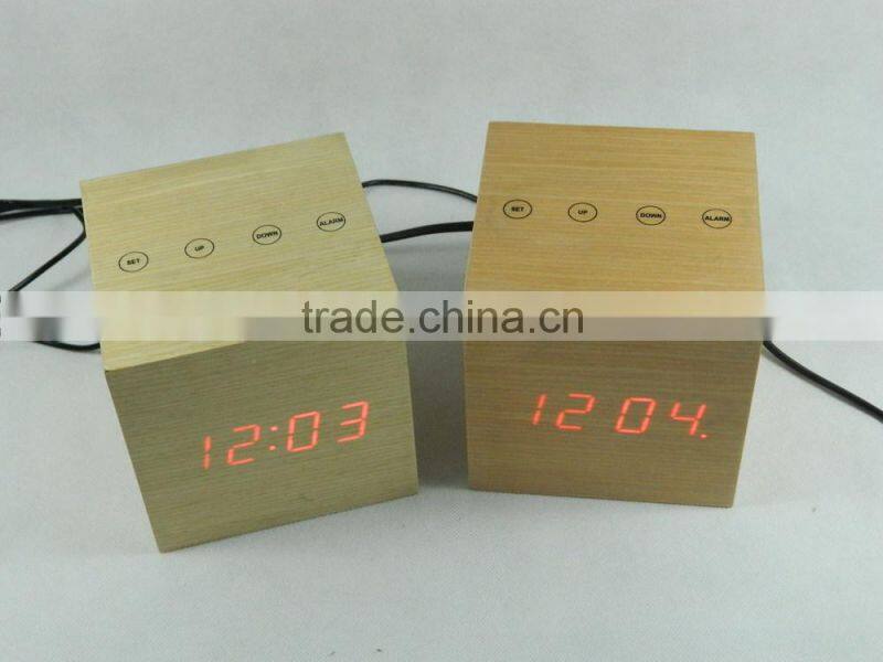 WL0913S Square Shape Indoor Use 4 Touch Operations Desk Clocks
