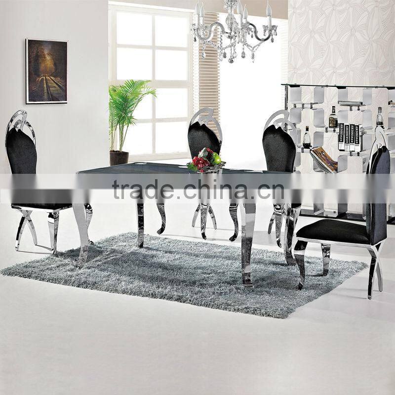 space-saving dining table and chair set