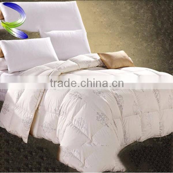 Fashion design cheap price winter bed down quilt duvet