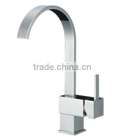 single handle kitchen sink faucet mixer tap in oil rubbed bronze(ORB)