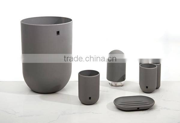 Plastic Material 6L Bathroom Kitchen Trash Can