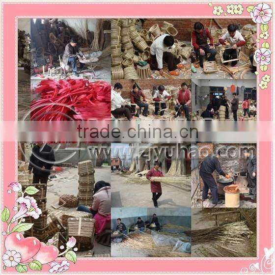 Natural Handmade Willow Picnic Basket With Fabric Liner