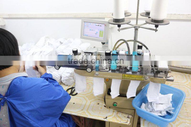 Customized happy cute Christmas baby socks with bowknot for holiday made of cotton