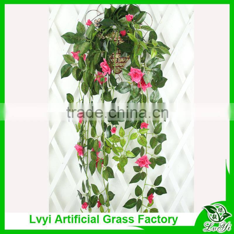 Artificial decorative vines