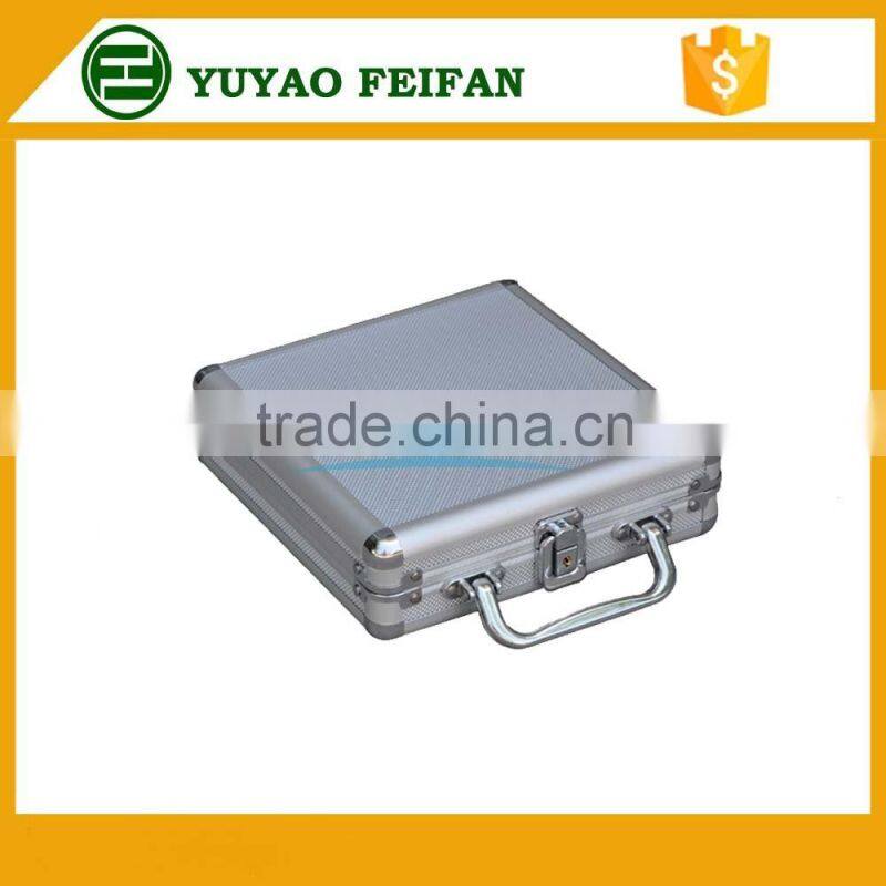 100pcs poker game set travel funny game aluminum case poker chip set