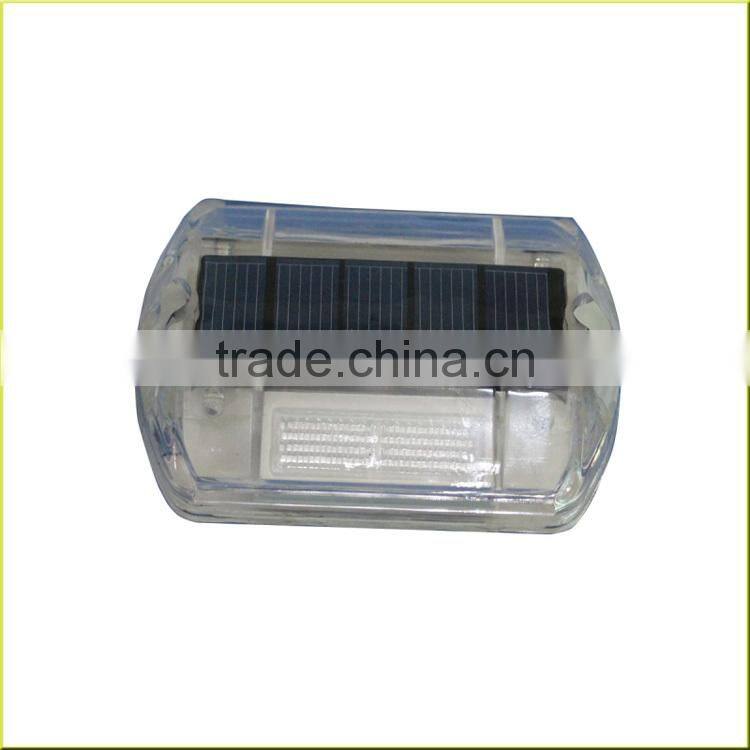 Solar Plastic Road Stud 4 LED with double reflective