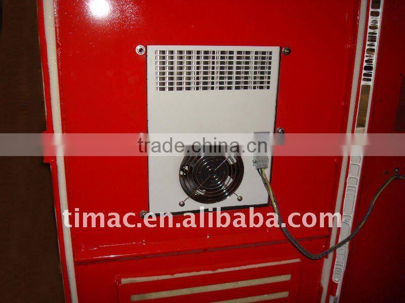 CNC vertical machining center