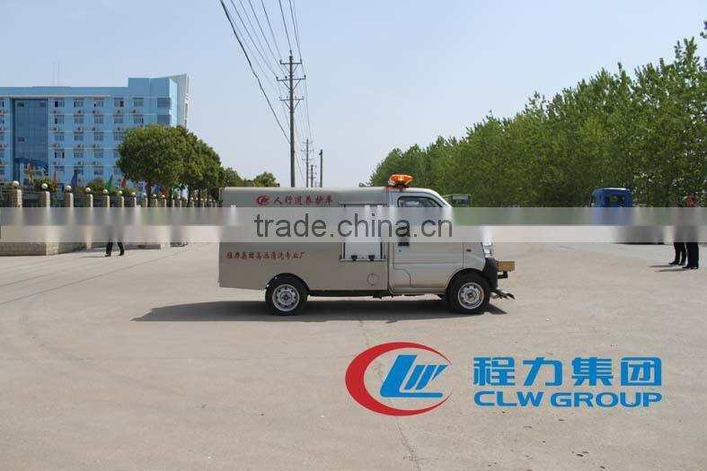 mini high pressure sidewalk washing truck