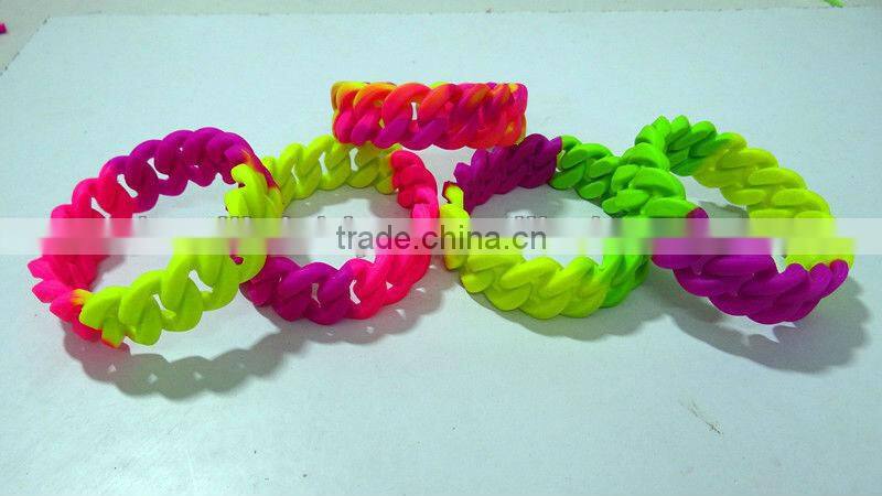Newest hallow out chunky colorful silicone chain bracelet