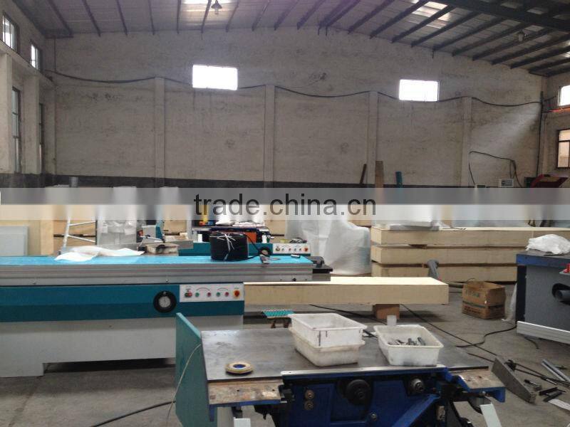 sliding table saw machine