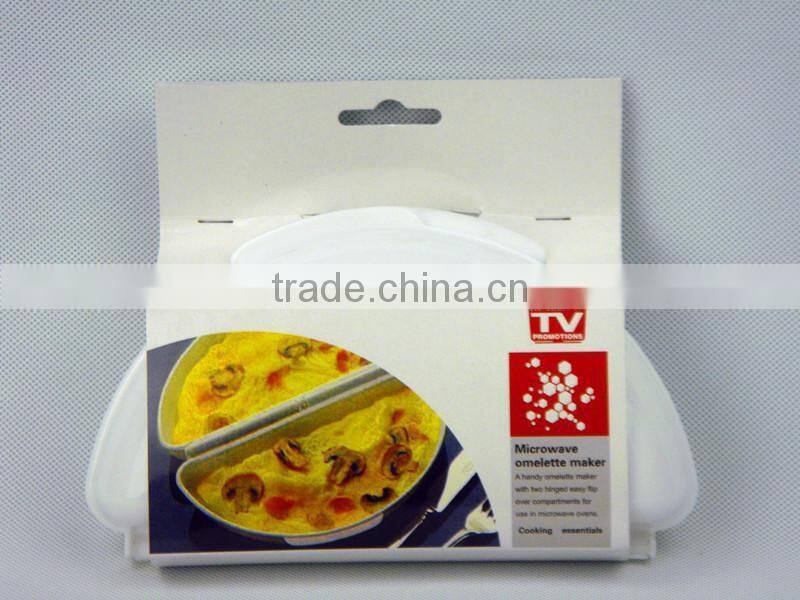 Plastic microwave egg poacher