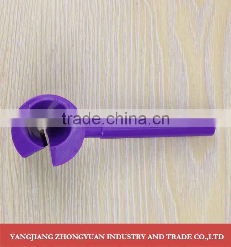 New products kitchen gadget 2015 plastic vegetable carrot peeler