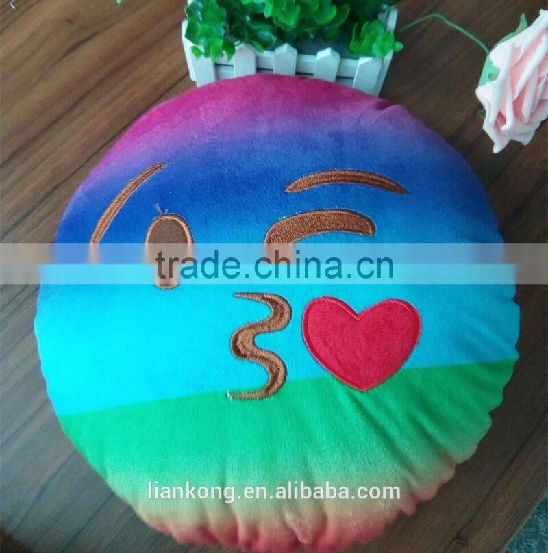 2016 new style hot selling iridescence emoticon plush whatsapp emoji pillow