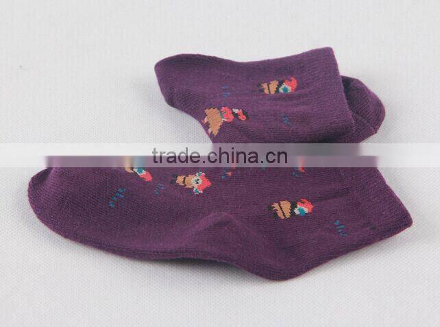 2017 New Fashion Customized Your Own Brand Design Breathable Polyester Cotton Sport OEM Stretch Kids Boy Socks