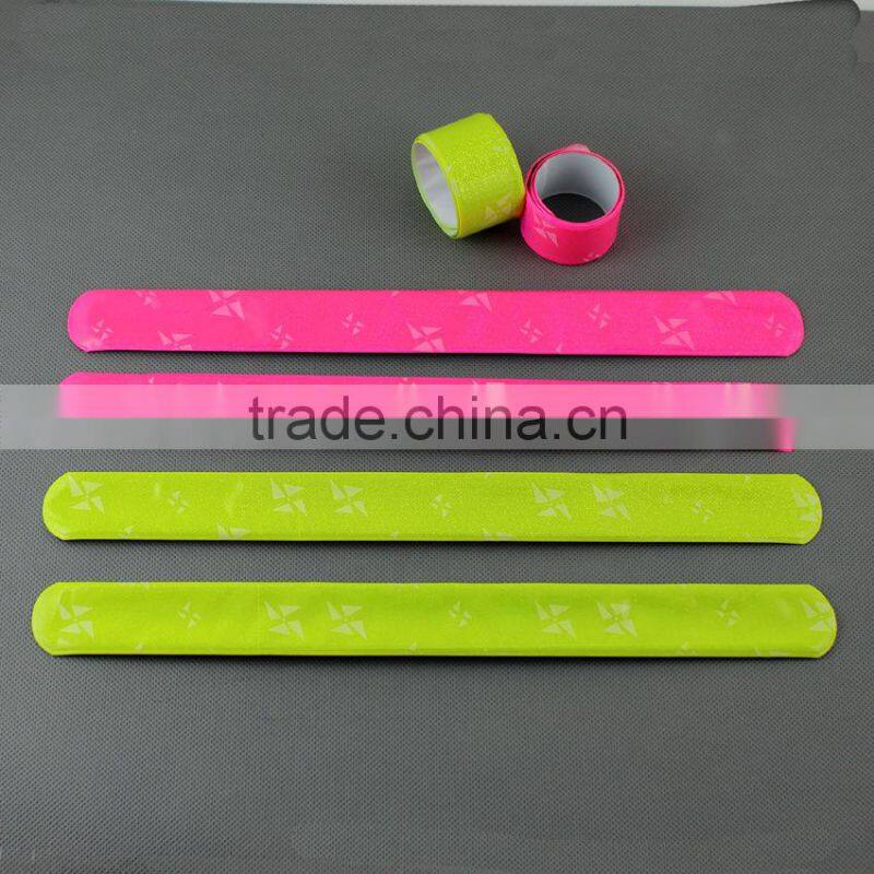 Wholesale reflective adjustable safety slap band