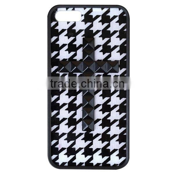Gummy Houndstooth Black Studded Cross Phone Case,Silicone Phone Case