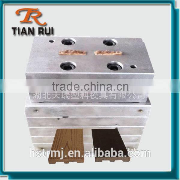 High Output Dual-Chamber Chair Strip Extrusion Mold