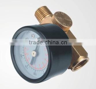 Air Regulator With 160 PSI Gauge