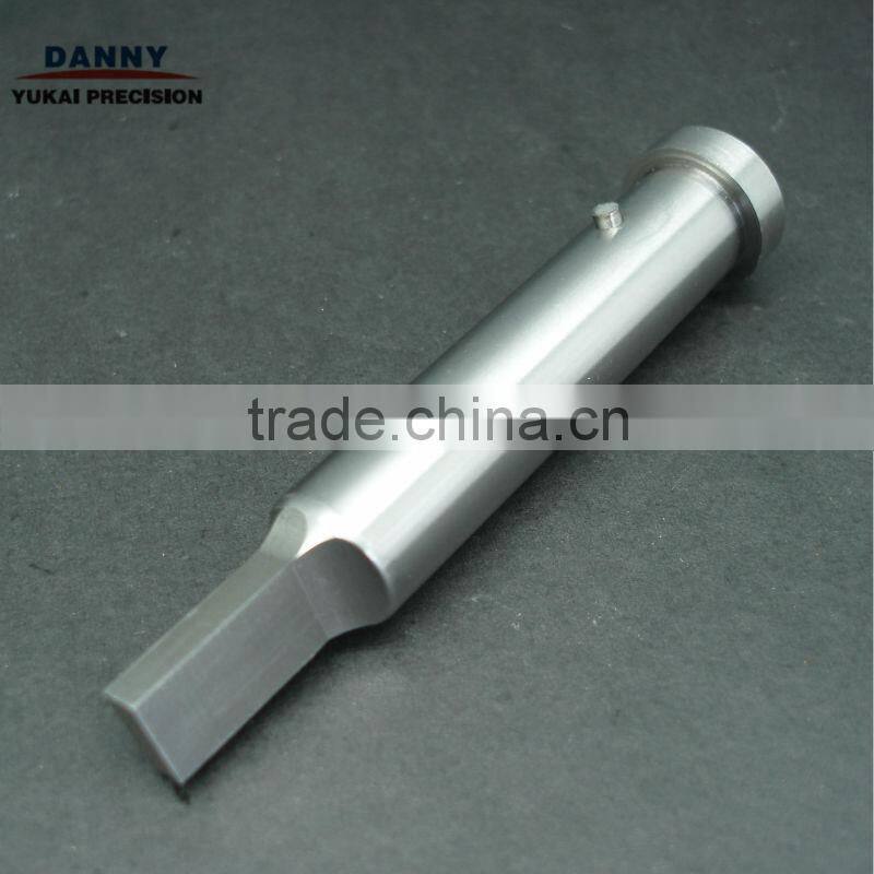 Standard precision metal punch mould