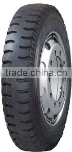 Light truck tire 7.0-15