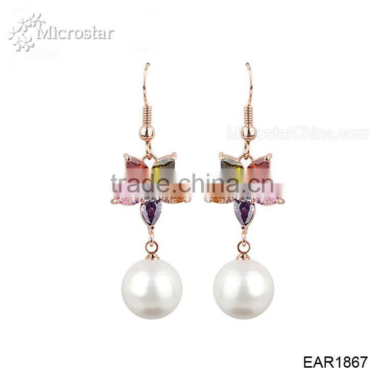 Lucky 18K Gold Four Leaf Clover Shape Diamond Stud Earring