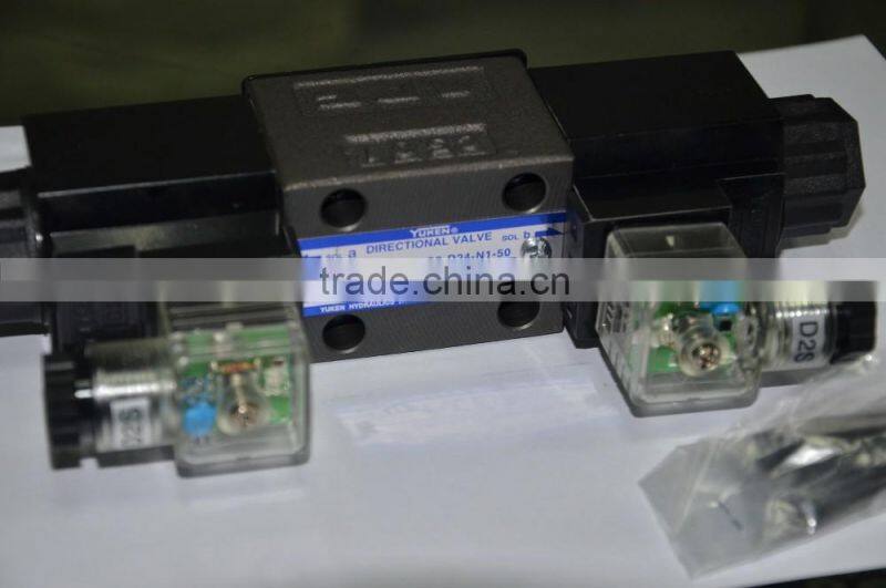 320Ton Servo Motor Plastic Fruit Box Making Machine / Injection Molding Machine