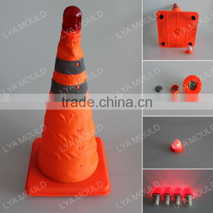 USB Rechargeable pvc traffic cone pole